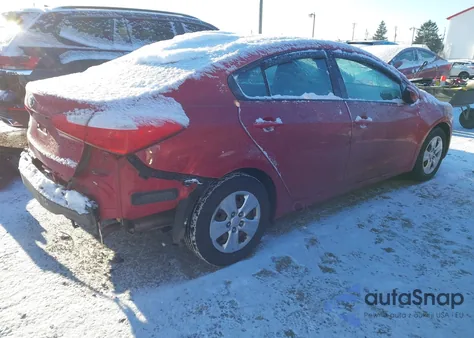 2015 Kia Forte Lx из США, поврежденный, VIN KNAFX4A64F5321967